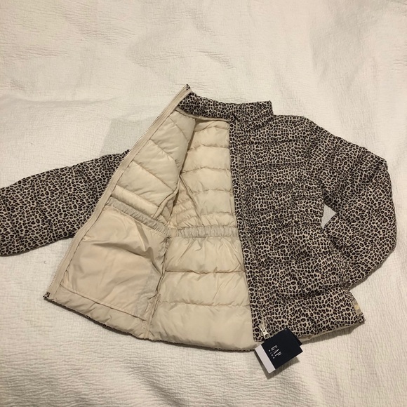 Gap Kids leopard print puffer jacket - Picture 3 of 5